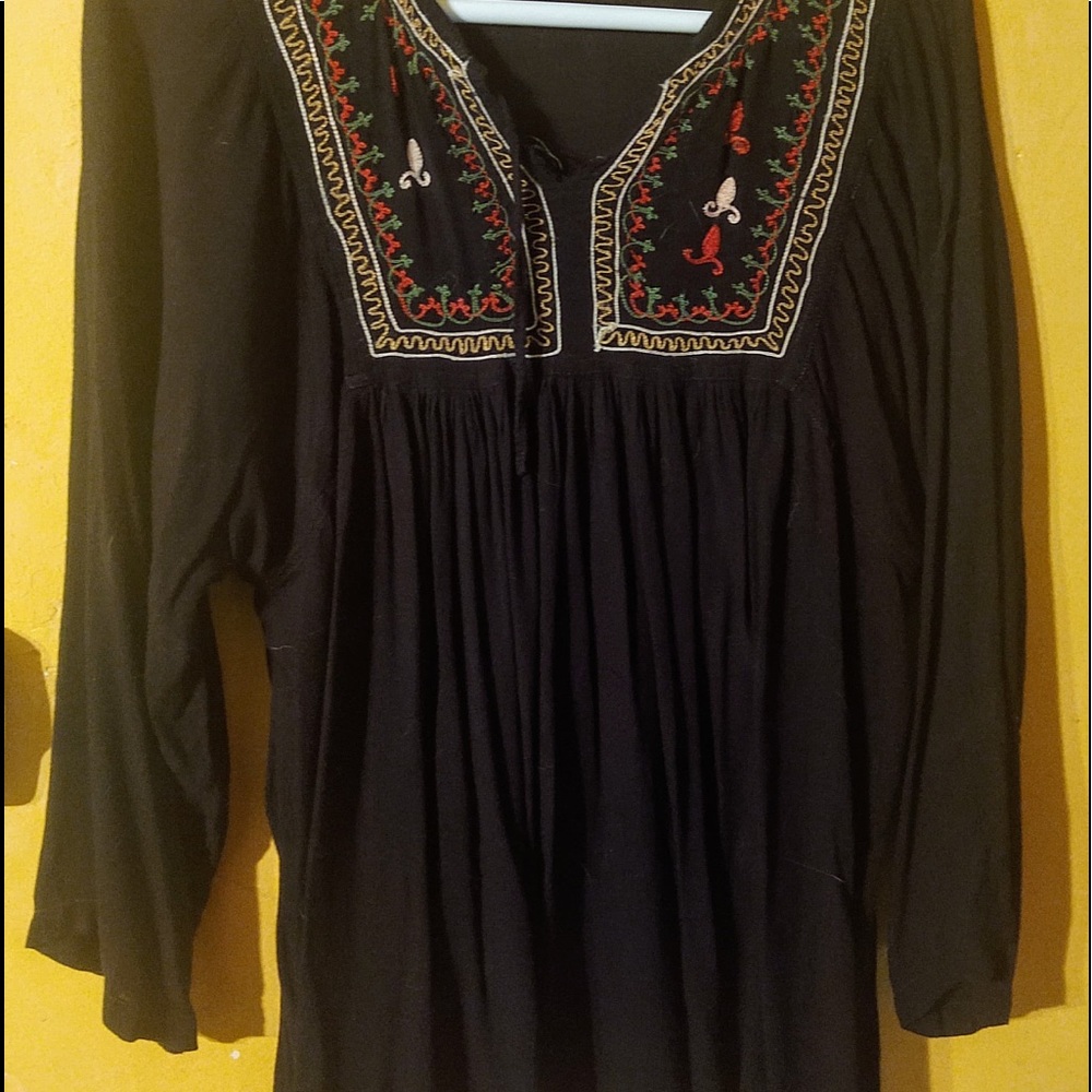 Boho black hippie shirt, very would fit size 22/24